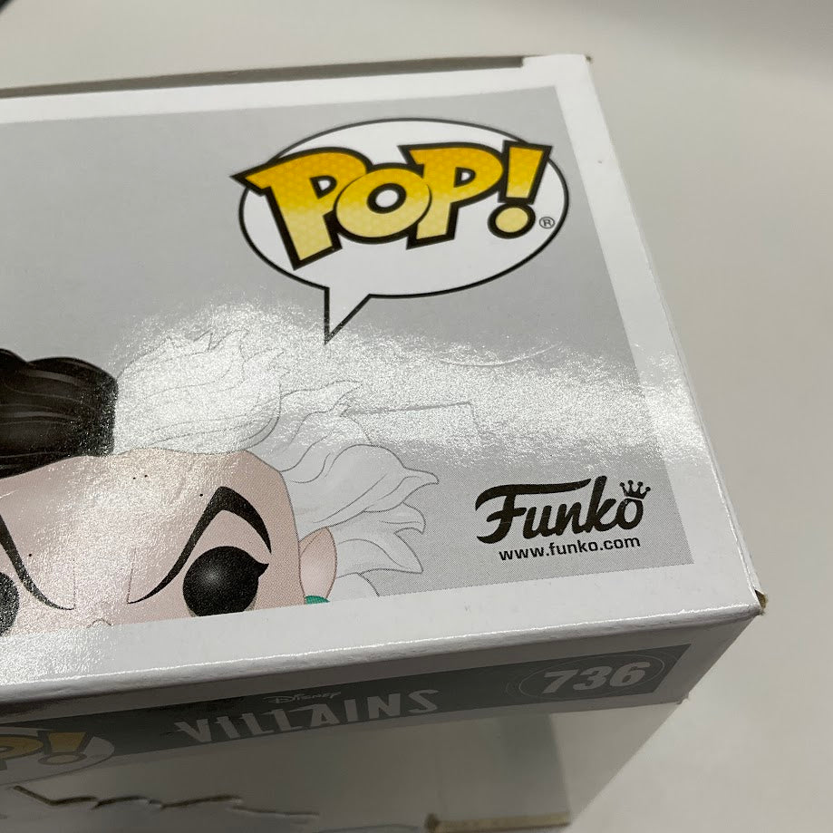 Cruella De Vil Funko Pop! Disney Villains #736 Diamond Collection Hot Topic