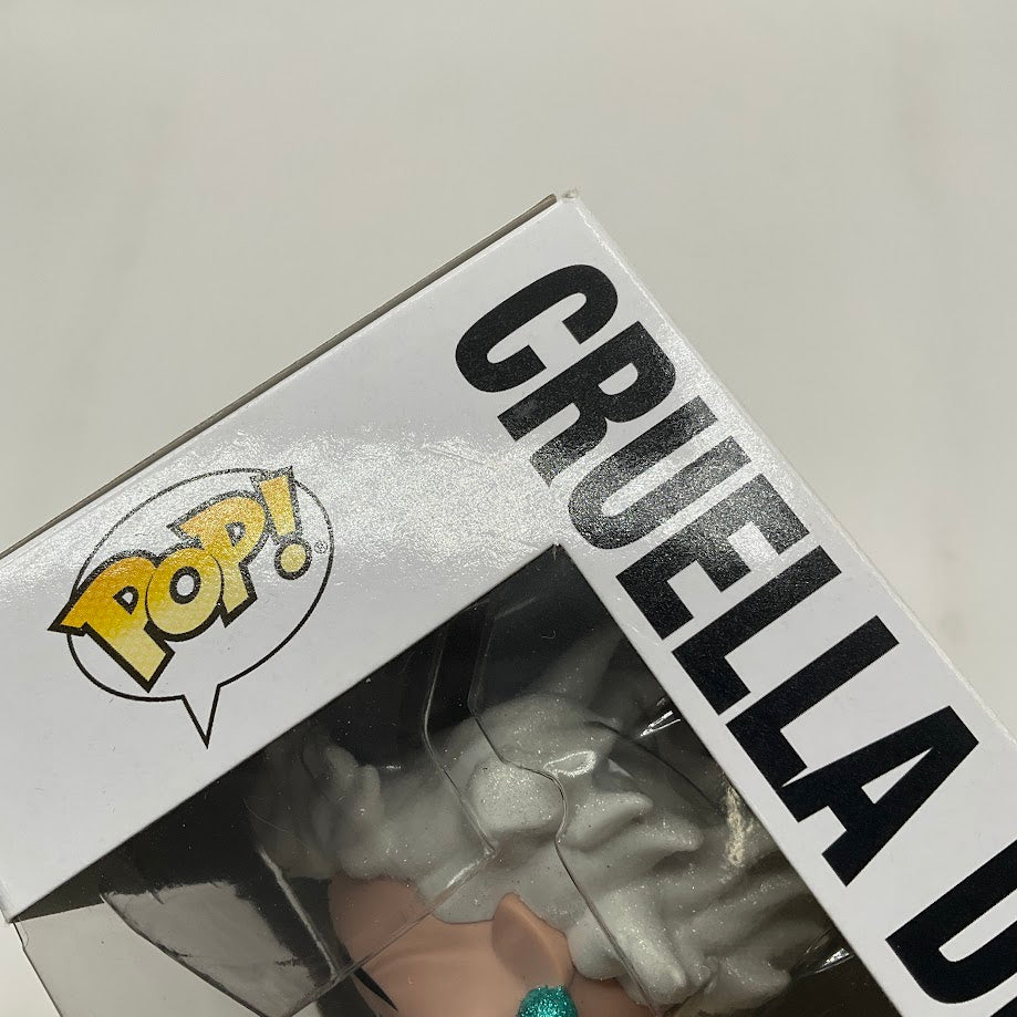 Cruella De Vil Funko Pop! Disney Villains #736 Diamond Collection Hot Topic