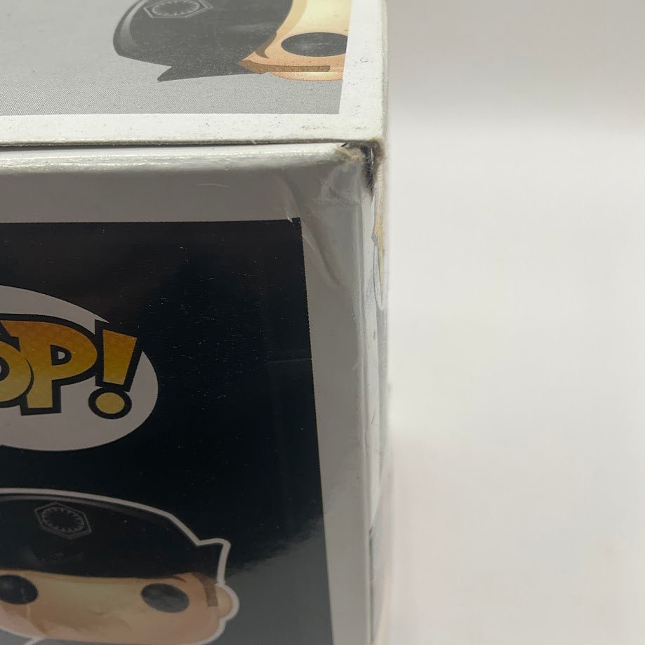 General Hux Funko Pop! Star Wars #109 - Collector Store LLC