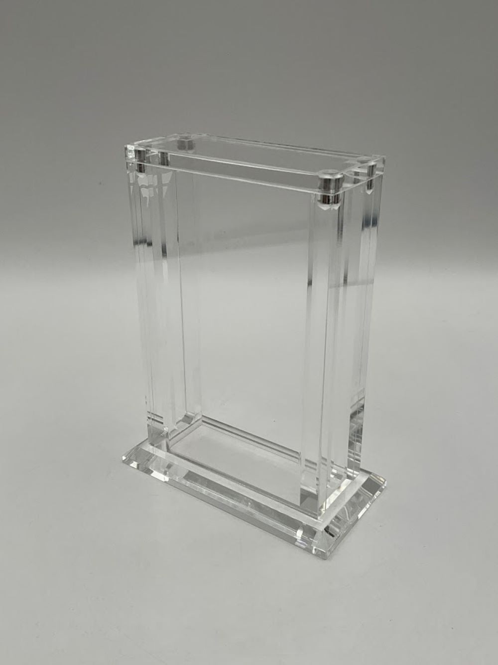 Slab Museum: 1 Card Vertical Magnetic Holder [Fanatics Logo]
