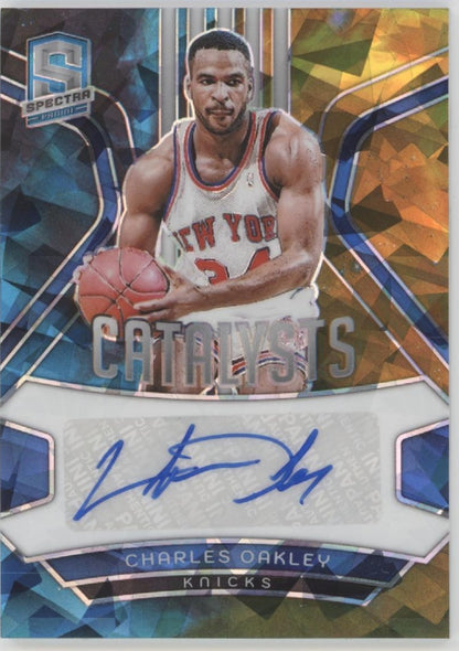Charles Oakley 2023-24 Panini Spectra Catalysts Blue & Gold Prizm Auto 47/49