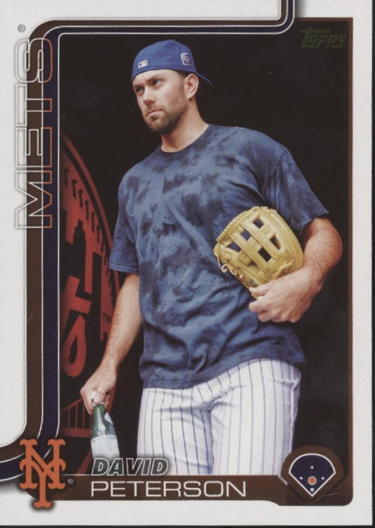 David Peterson 2025 Topps Series 1 Golden Mirror Image Variation #131