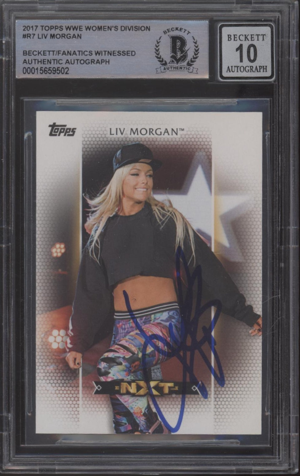 Liv Morgan 2017 Topps Women's Division #R-7 with Beckett Witnessed Auto 10