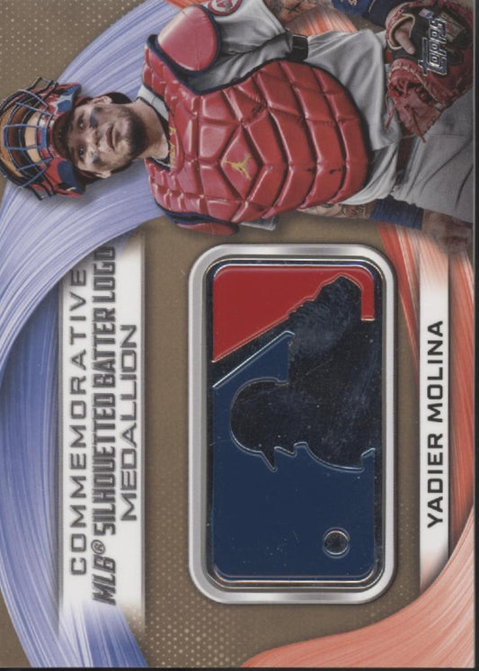 Yadier Molina 2022 Topps Series 1 Commemorative Silhouetted Logo Medallion 12/75