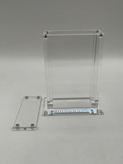 Slab Museum: 1 Card Vertical Magnetic Holder [Fanatics Logo]