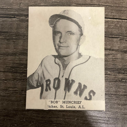 Bob Muncrief 1947 Tip-Top Bread Baseball St. Louis Browns