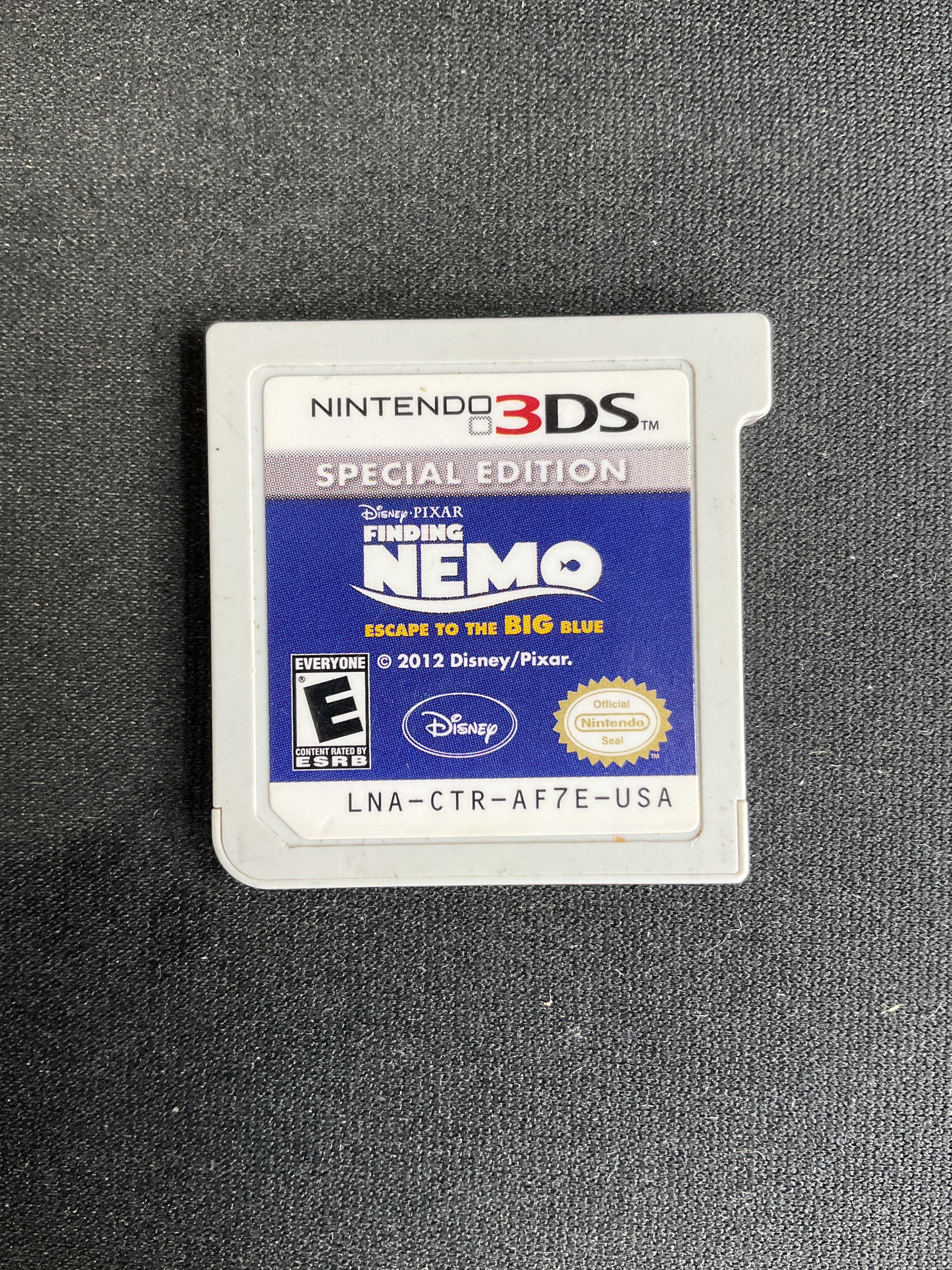 Finding Nemo: Escape To The Big Blue Nintendo 3DS Loose、Collector Store LLC - VG、kayou