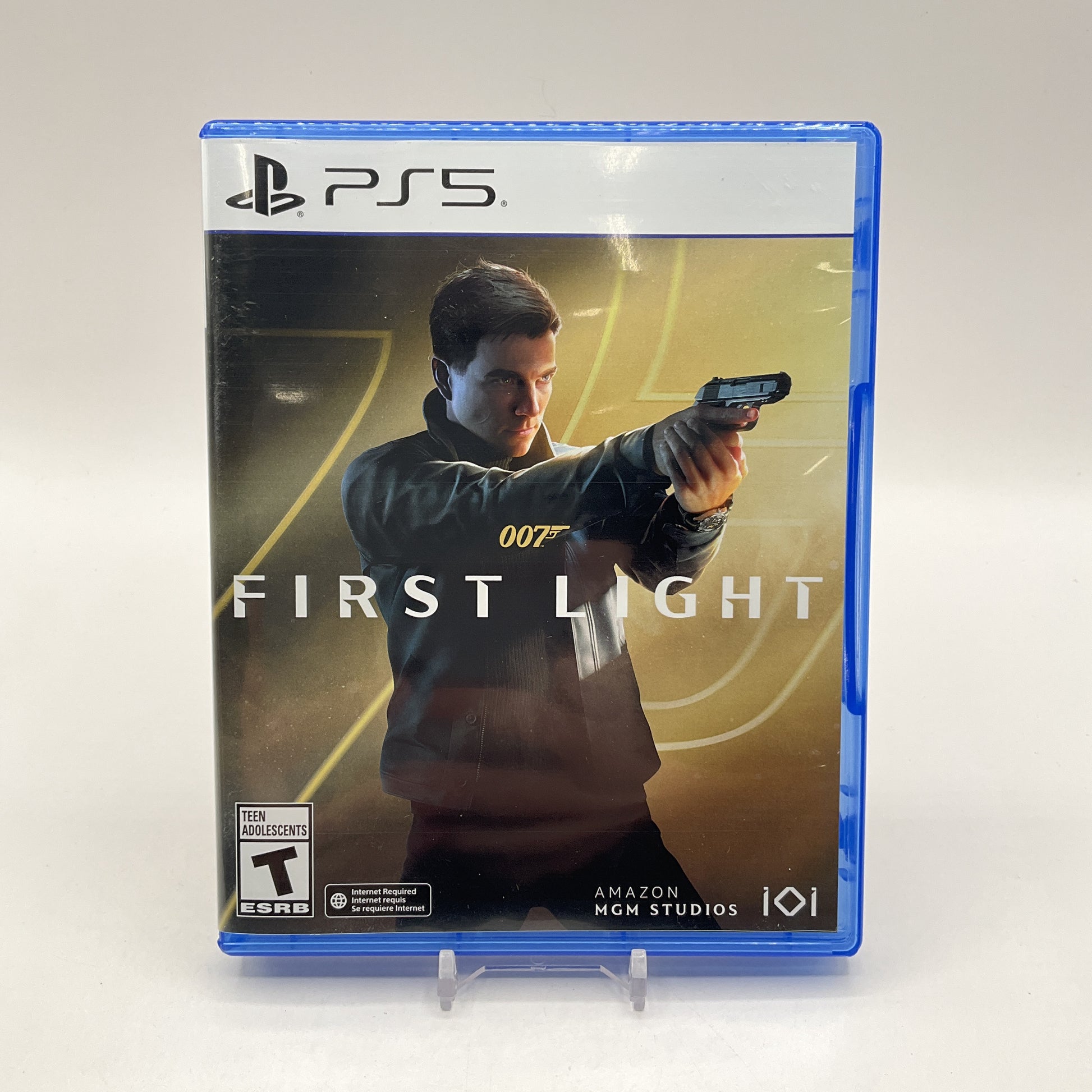 007 First Light Playstation 5 Used