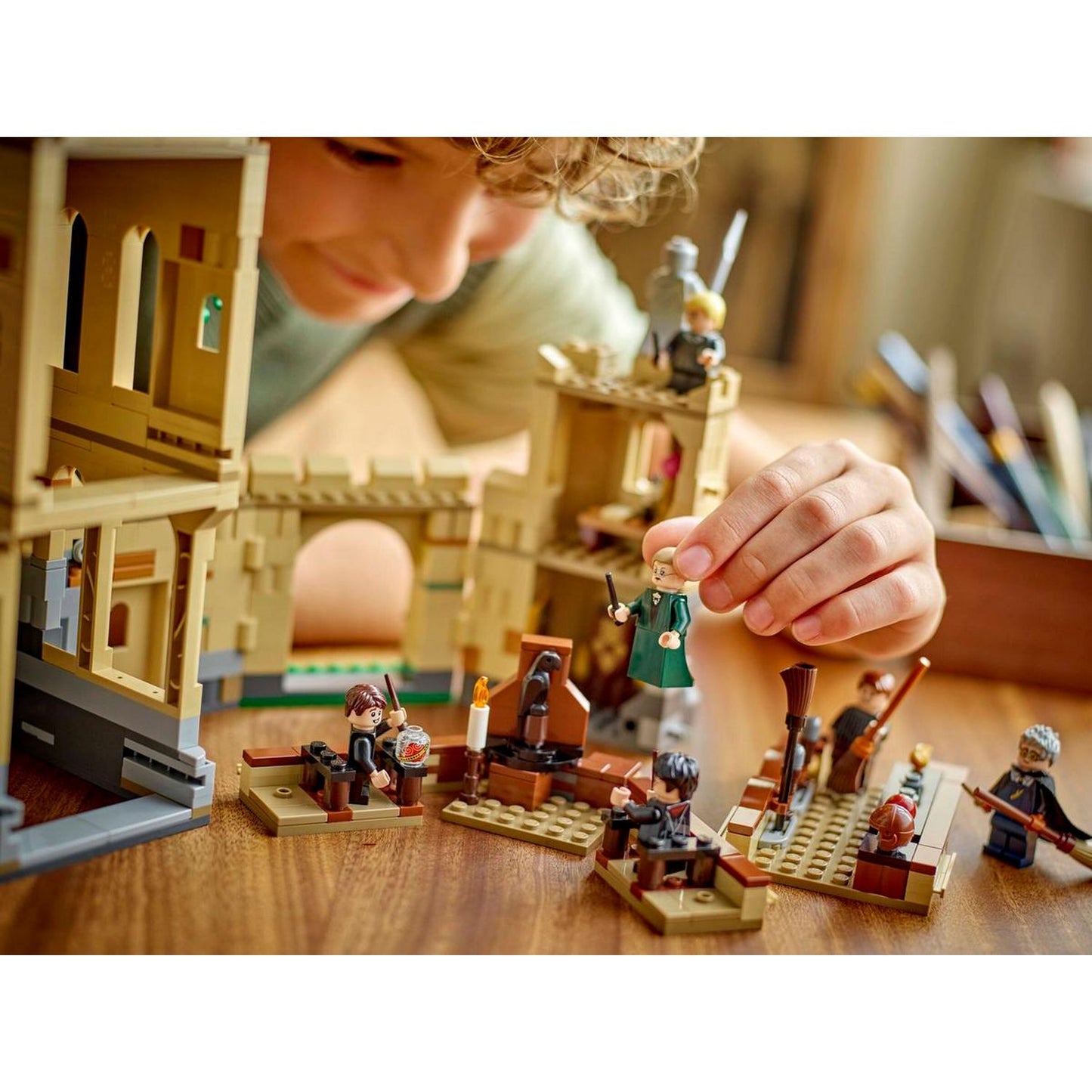 LEGO Hogwarts Castle: Flying Lessons 76447