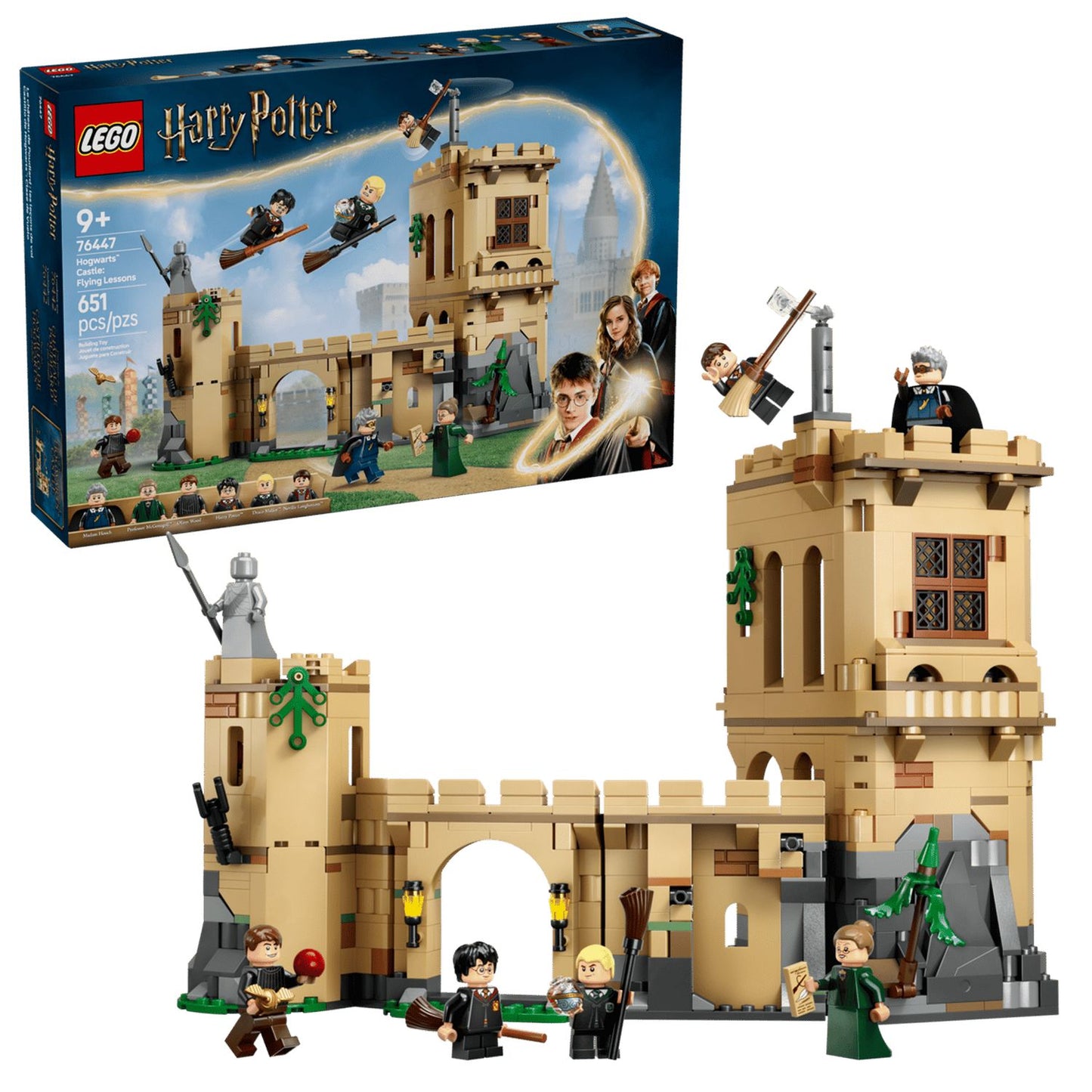 LEGO Hogwarts Castle: Flying Lessons 76447