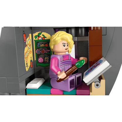 LEGO Luna Lovegood's House 76467