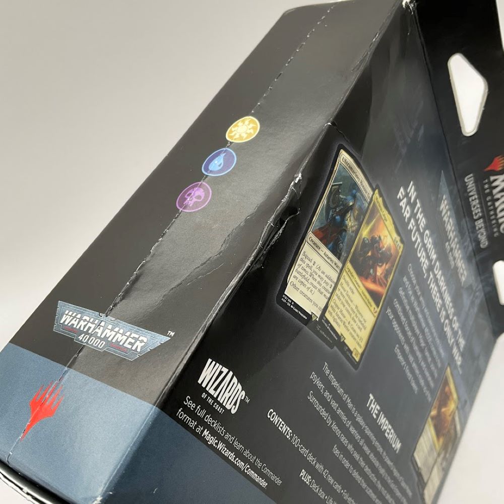 Magic the Gathering: Warhammer 40,000 Forces of the Imperium Commander Deck #1 *See Pictures for Details*