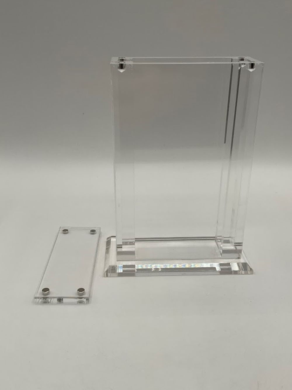 Slab Museum: 1 Vertical Graded Card Slab