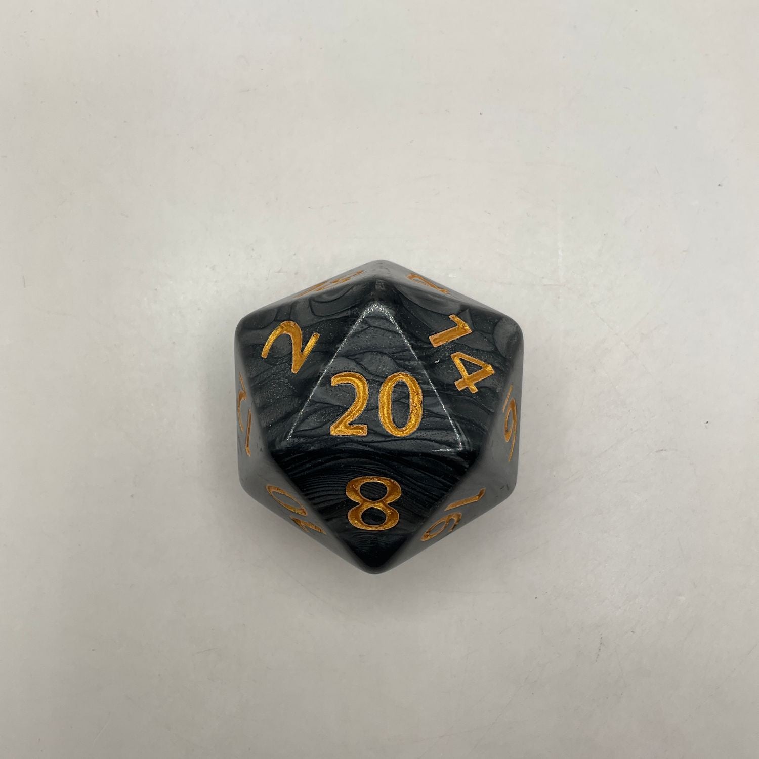 Critical Hit Collectibles: Single Big D20 Marbled Black with Gold Numbers、Critical Hit Collectibles、kayou