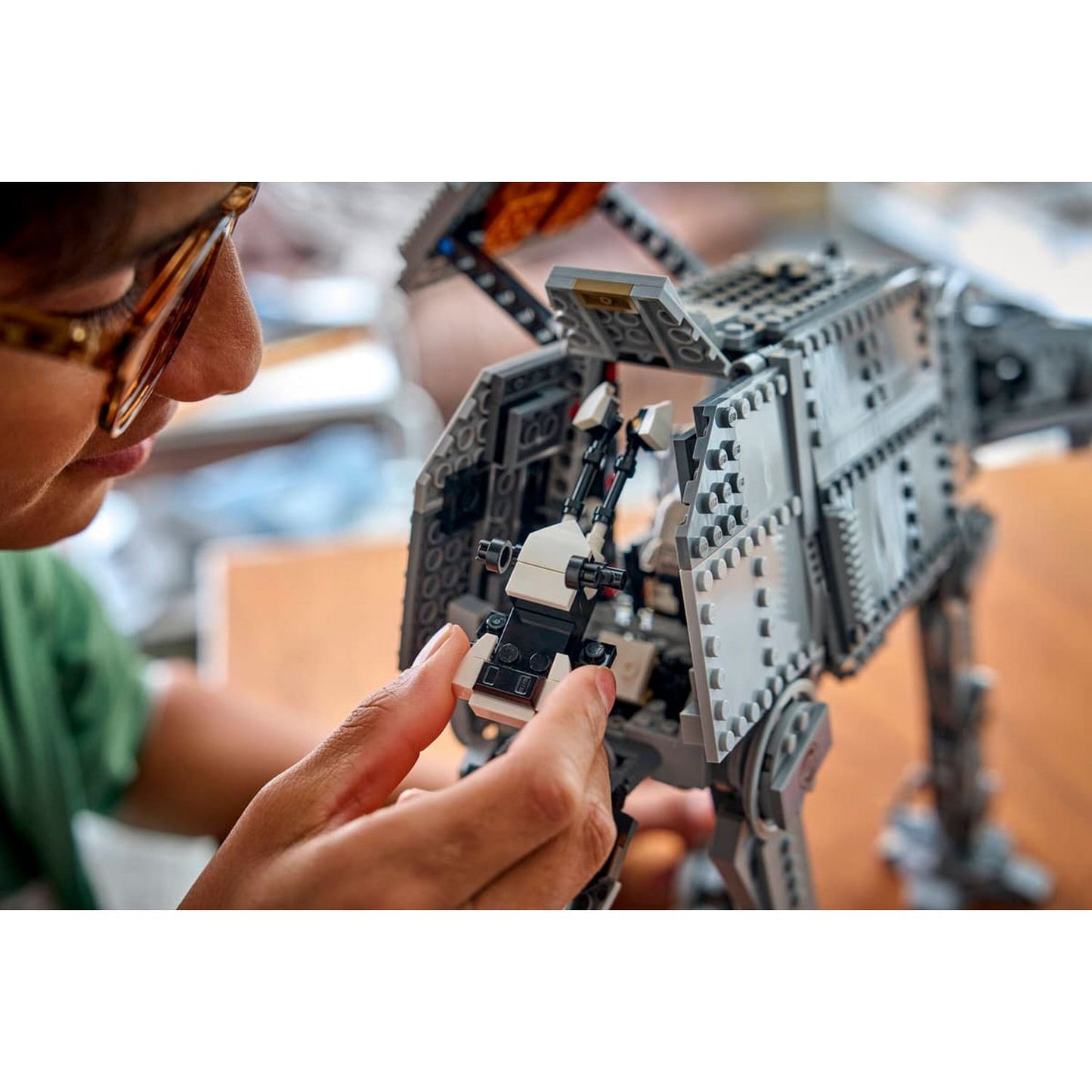 LEGO Imperial Remnant AT-AT™ with INT-4 75454