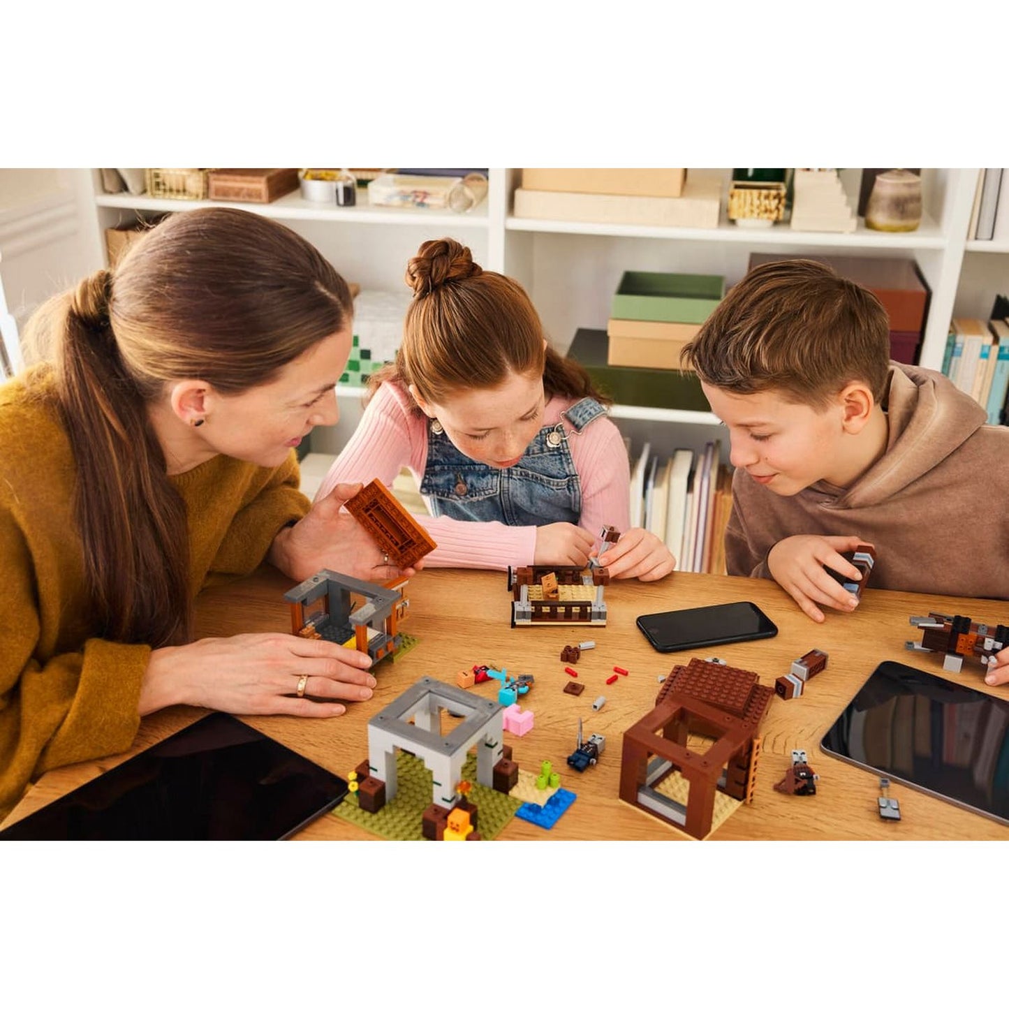 LEGO The Pillager Outpost and Ravager 21278