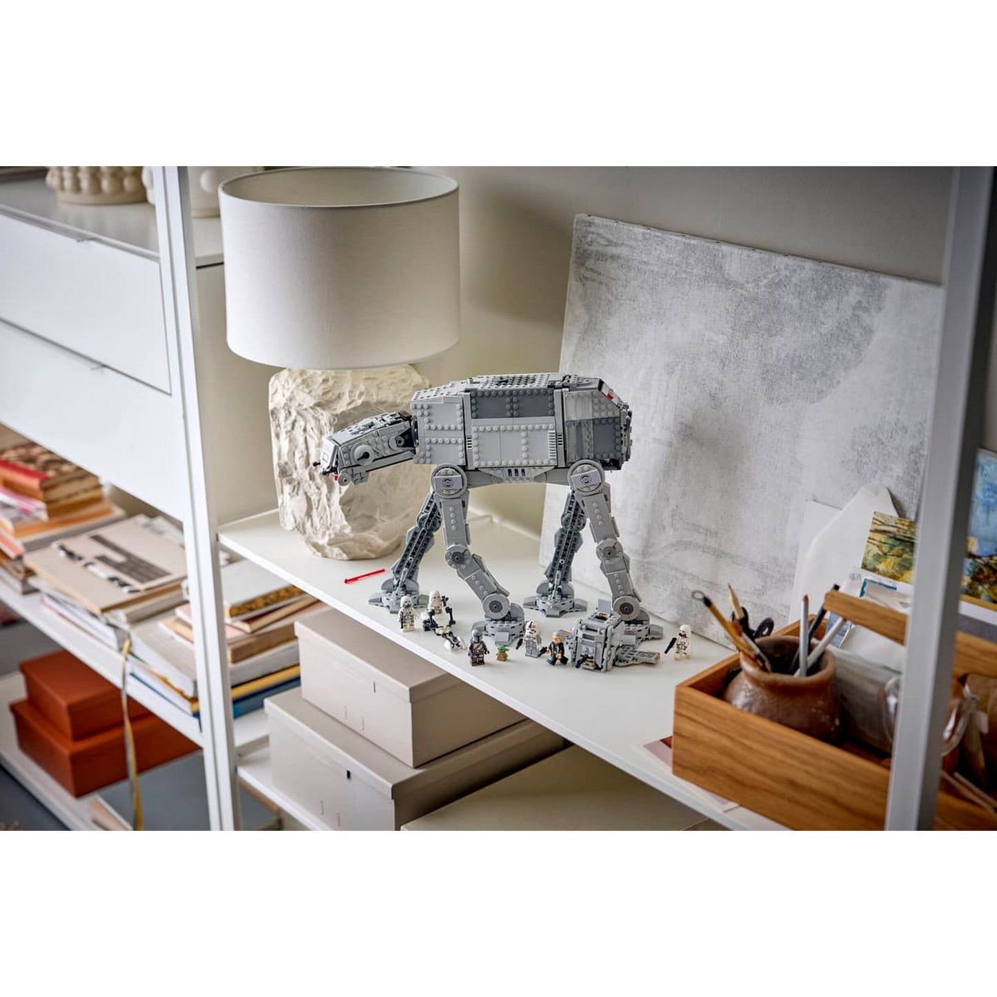 LEGO Imperial Remnant AT-AT™ with INT-4 75454
