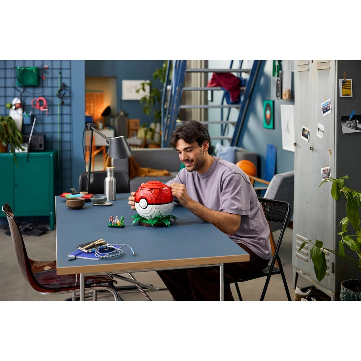 LEGO Iconic Trainer Moments Poké Ball 72154