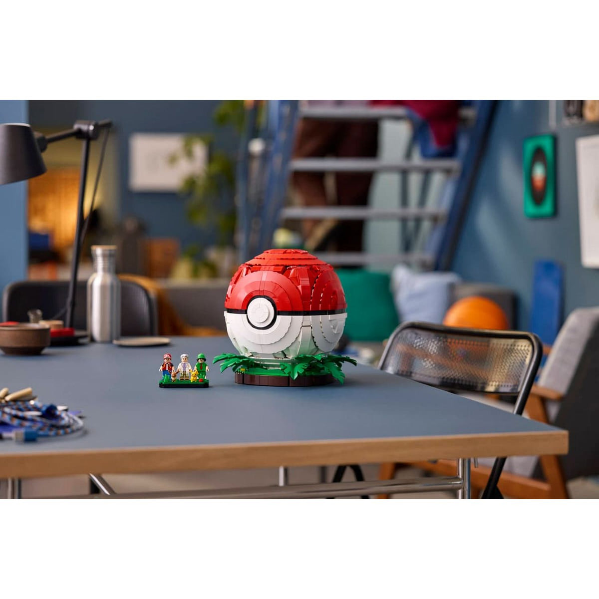 LEGO Iconic Trainer Moments Poké Ball 72154