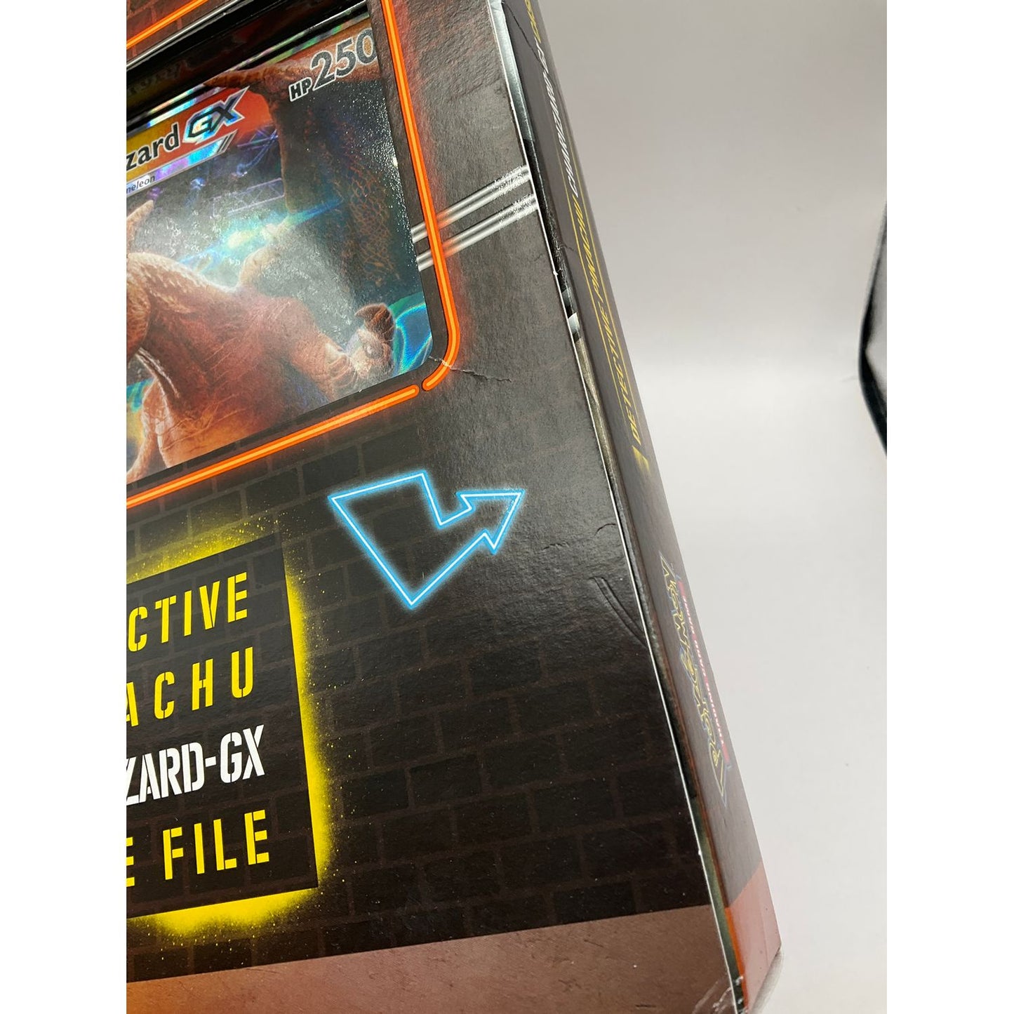 Pokemon: Detective Pikachu Charizard GX Case File #1 *See Pictures for Condition*