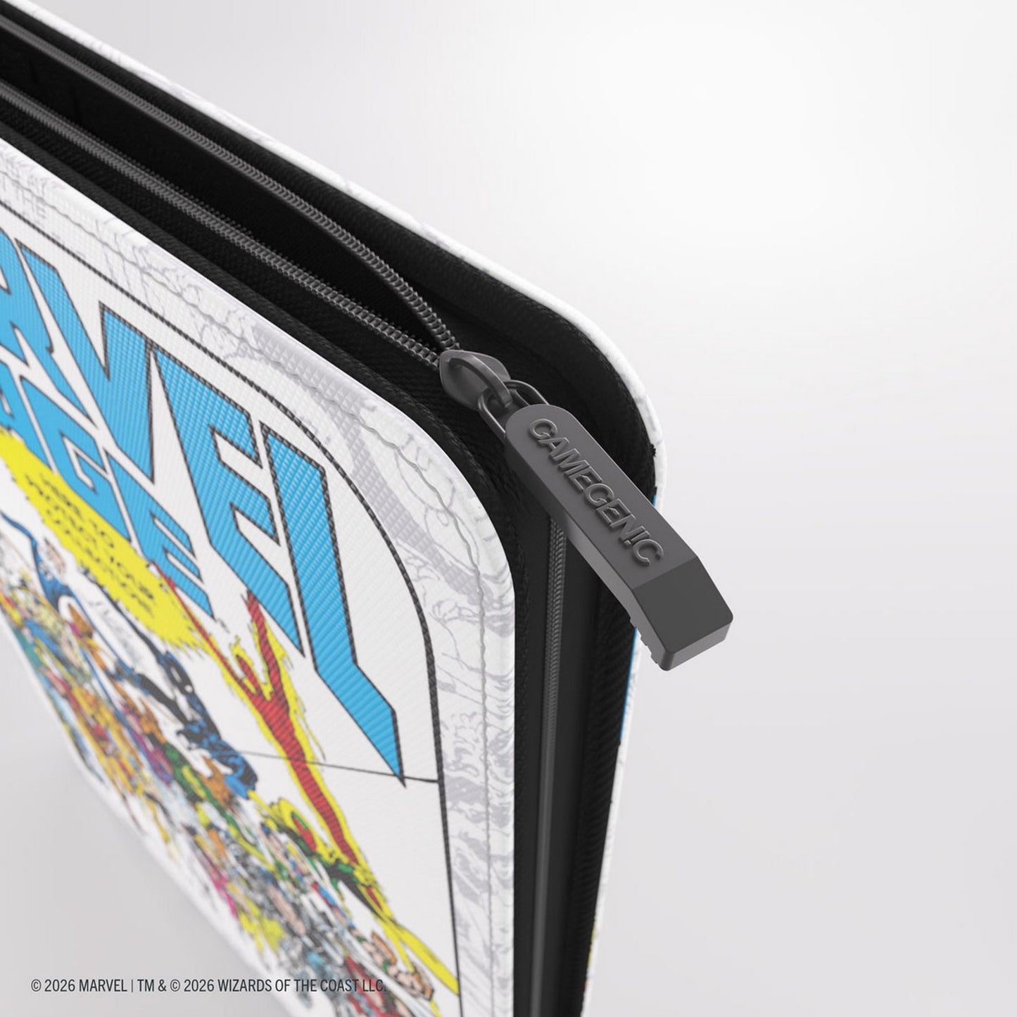 Gamegenic: Magic the Gathering | Marvel Super Heroes Zip-Up Album 18-Pocket (Marvel Age)