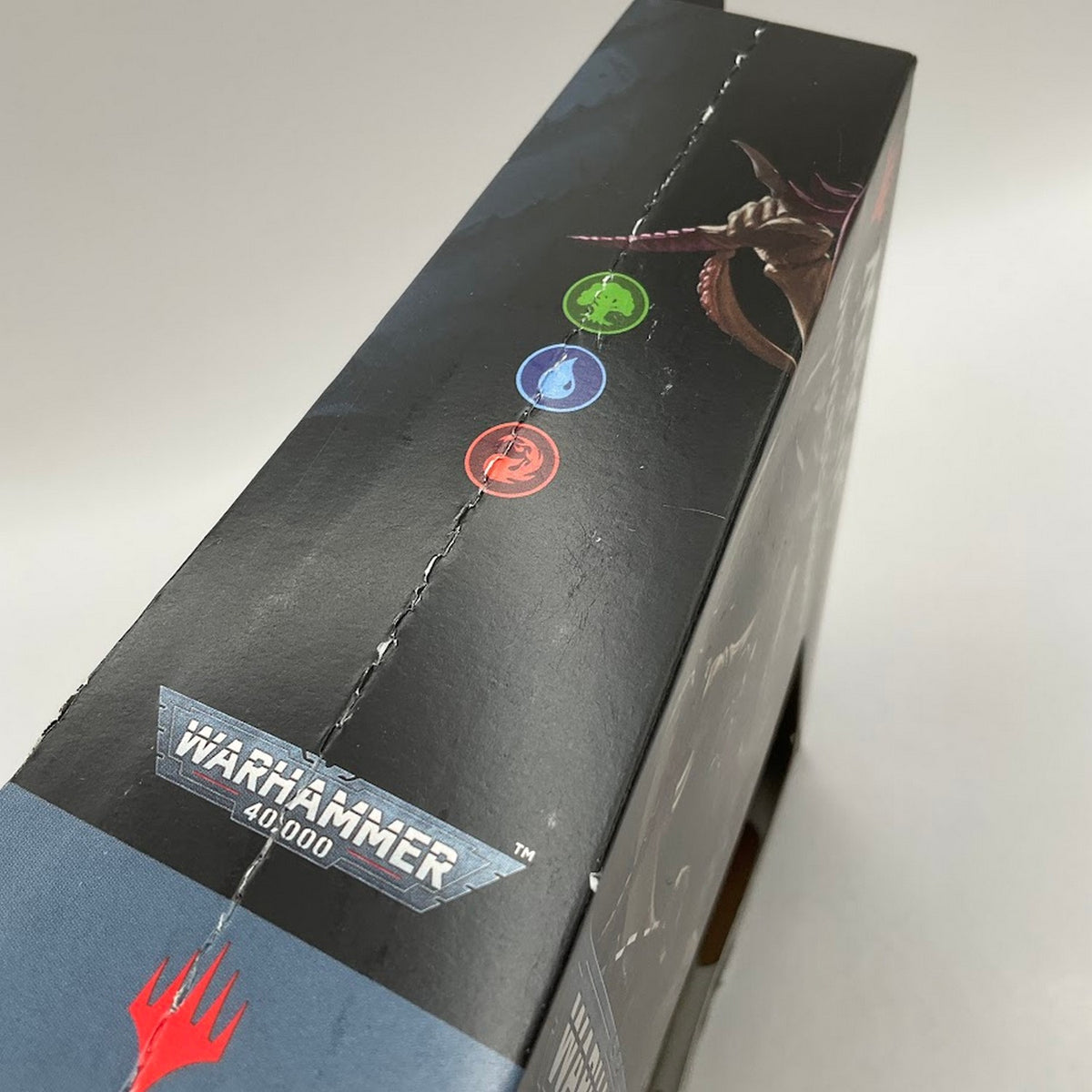 Magic the Gathering: Warhammer 40,000 Tyranid Swarm Commander Deck #2