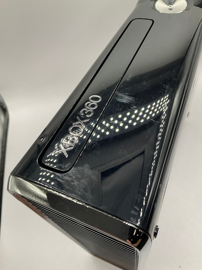 Xbox 360 Slim Shiny Black 250GB Console