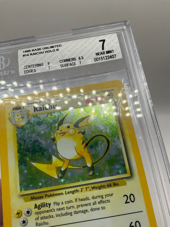 Raichu Pokemon Base Set Holo #14 Beckett 7