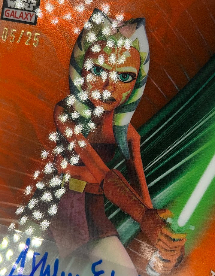 Ashley Eckstein as Ahsoka Tano 2025 Topps Chrome Star Ways Galaxy Auto 05/25、Collector Store LLC、kayou