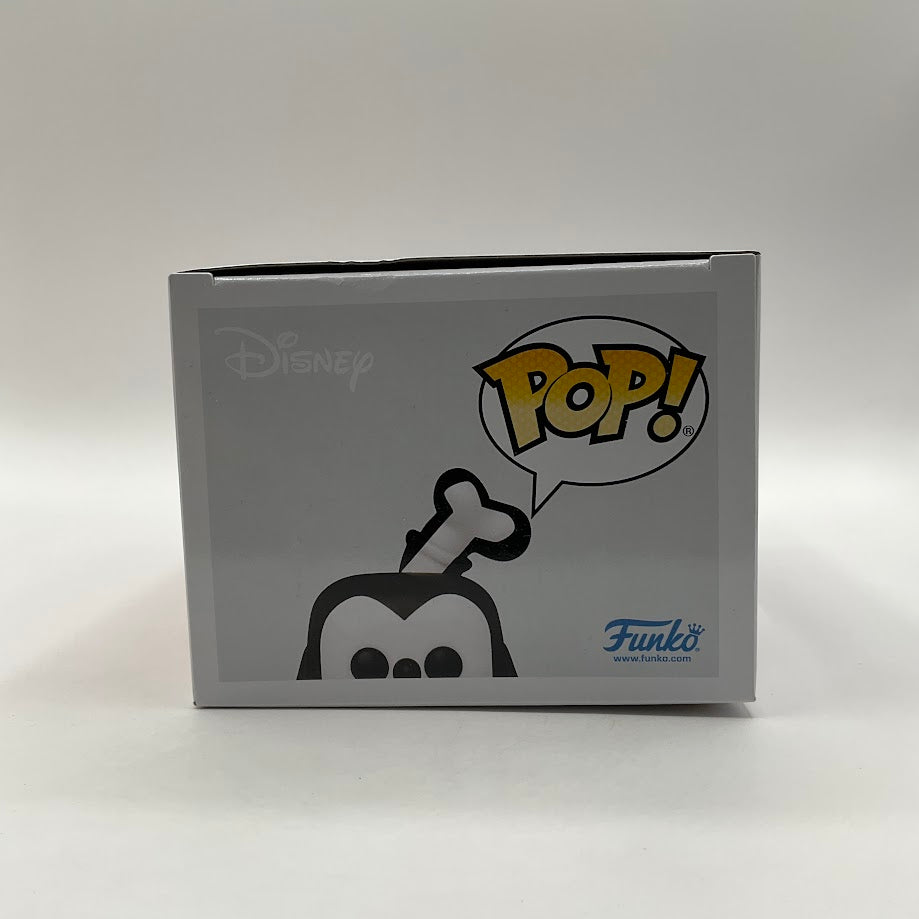 Goofy Funko Pop! Disney #1221 GITD Entertainment Earth Exclusive