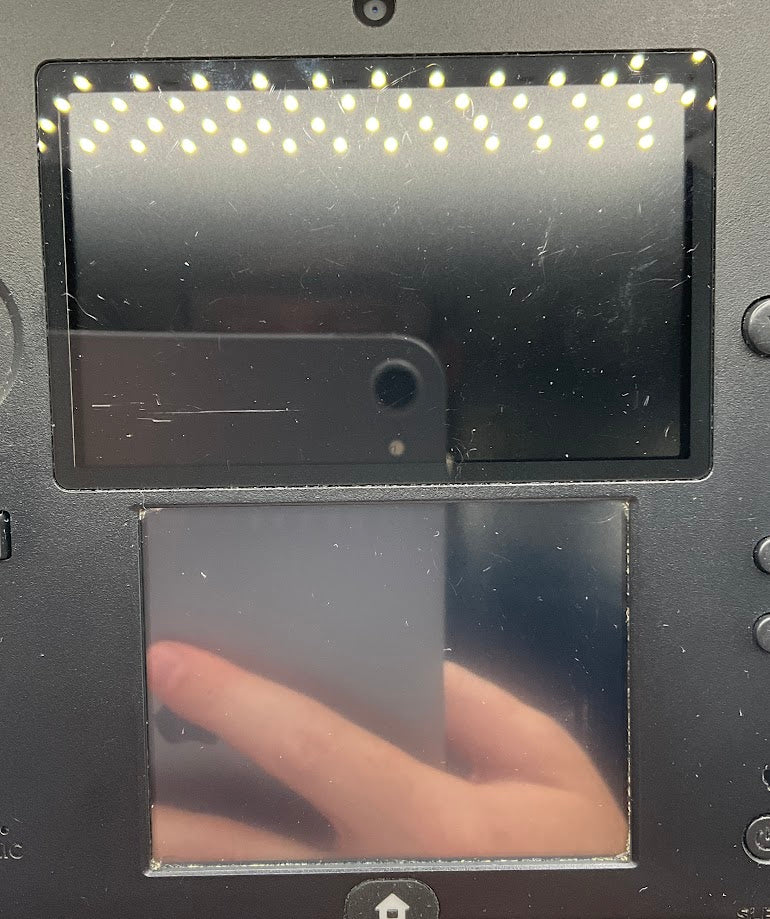 Nintendo 2DS Black & Red System No Charger or Stylus Used、Collector Store LLC - VG、kayou