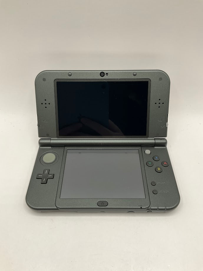 New Nintendo 3DS XL [Black] System No Charger Used