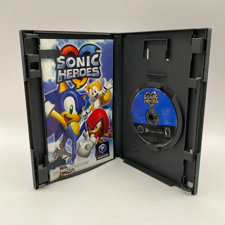 Sonic Heroes Gamecube Used