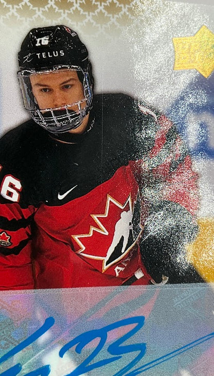 Connor Bedard 2022 Upper Deck Team Canada Juniors Premium Material Auto 038/125