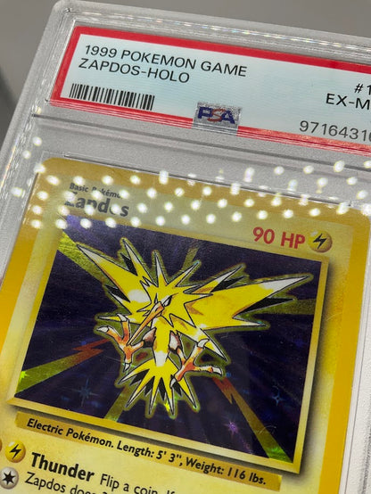 Zapdos Pokemon Base Set Holo #16 PSA 6