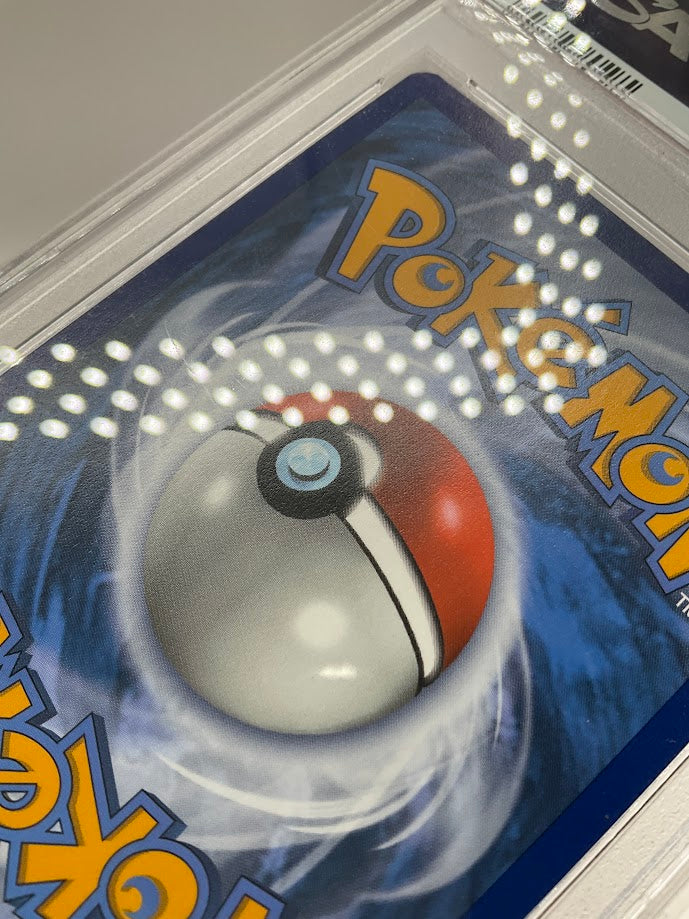 Mew Pokemon Hidden Fates #32 PSA 9