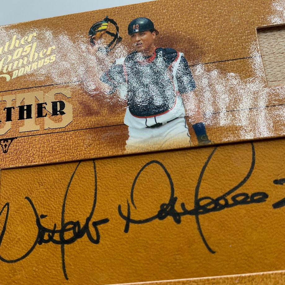 Victor Martinez 2005 Donruss Leather & Lumber Relics Auto 001/128 #LC-57
