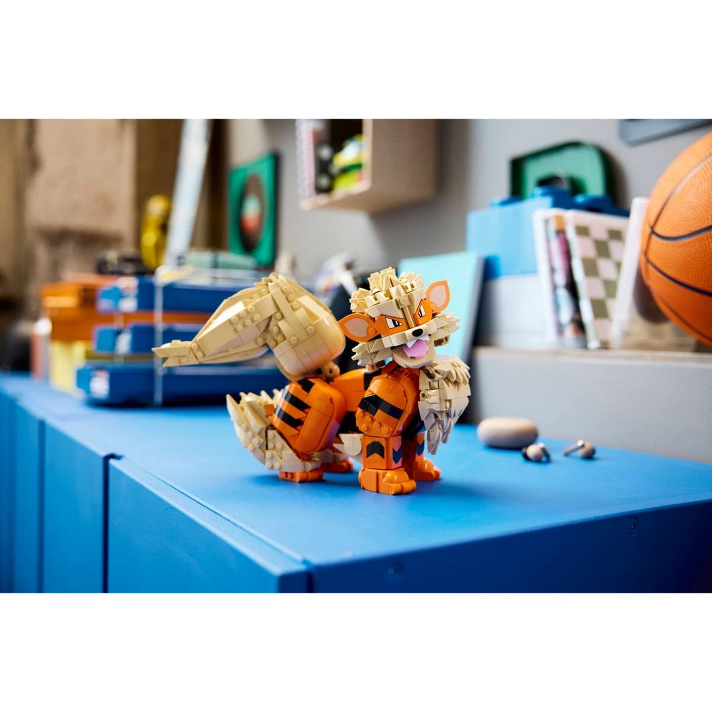 LEGO Arcanine 72160