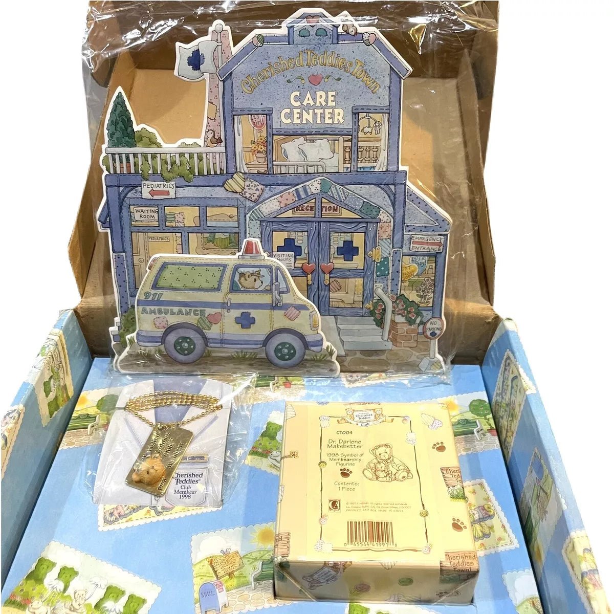 Cherished Teddies: Dr. Darlene Makebetter Club Kit 1998 Symbol of Membearship - Collector Store LLC