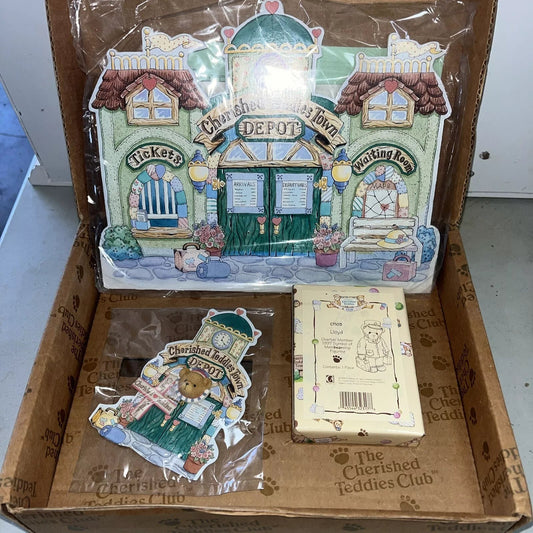 Cherished Teddies: Lloyd 1997 Symbol Of Membearship Kit - Collector Store LLC