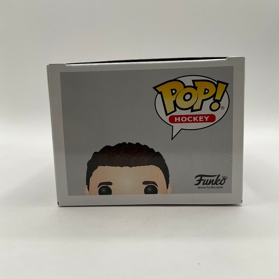 Corey Crawford Funko Pop! Chicago Blackhawks 17 - Collector Store LLC