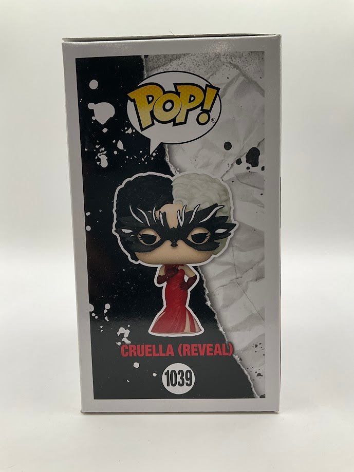 Cruella (Reveal) Funko Pop! Disney #1039 - Collector Store LLC