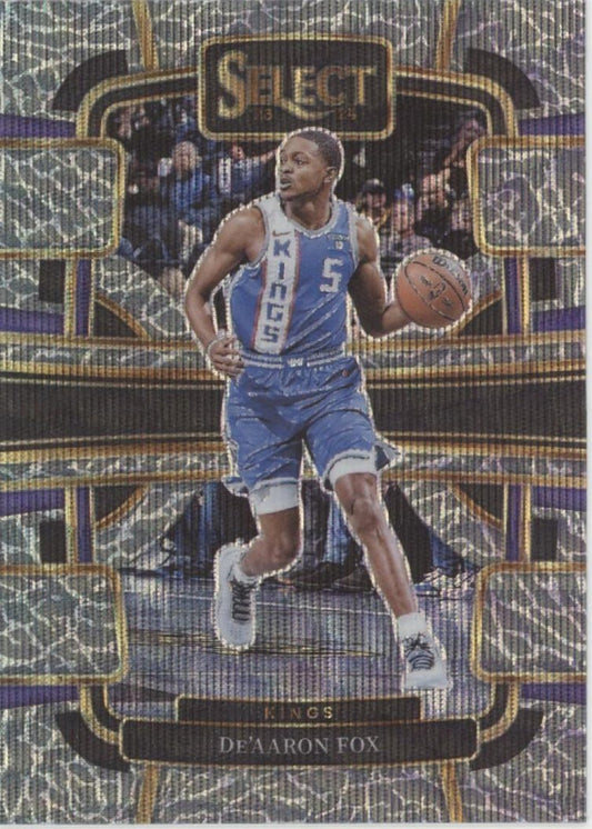 De'Aaron Fox 2023 - 24 Panini Select Elephant Prizm #49 - Collector Store LLC