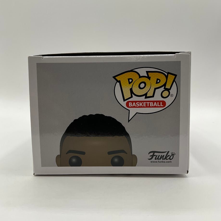 Giannis Antetokounmpo (White) Funko Pop! Milwaukee Bucks 68 - Collector Store LLC