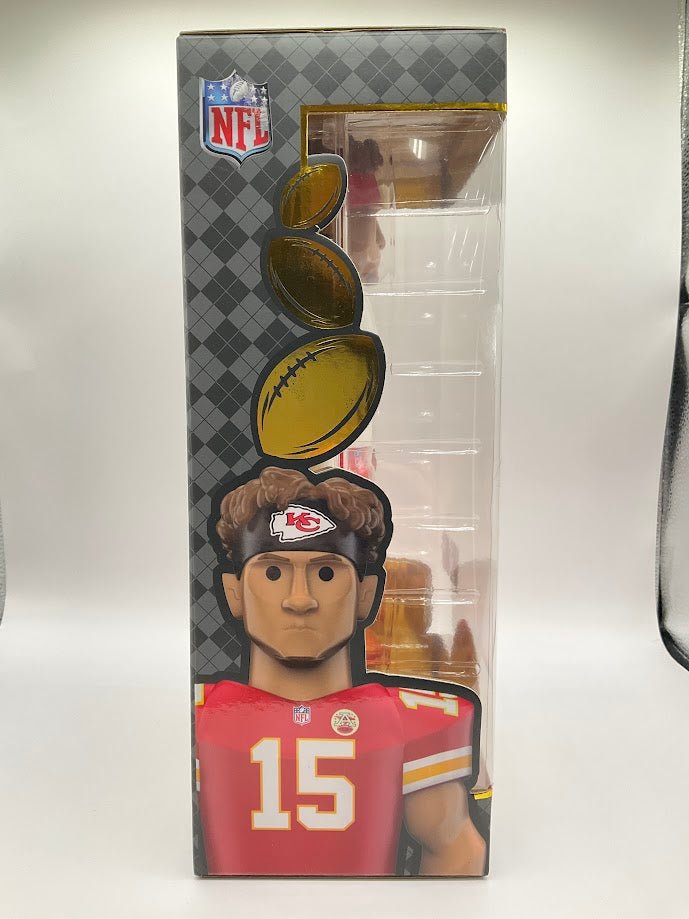 Patrick Mahomes II Funko Gold 12" Vinyl Figure Red Pants Chase Kansas City Chiefs - Collector Store LLC