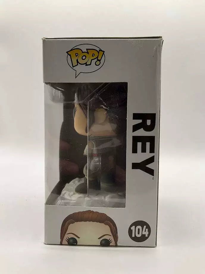 Rey Funko Pop! Star Wars #104 - Collector Store LLC