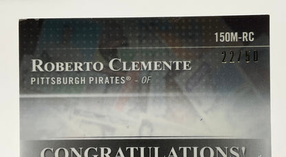 Roberto Clemente 2019 Topps Chrome Greatest Cards Reprint Medallion Card 22/50 - Collector Store LLC