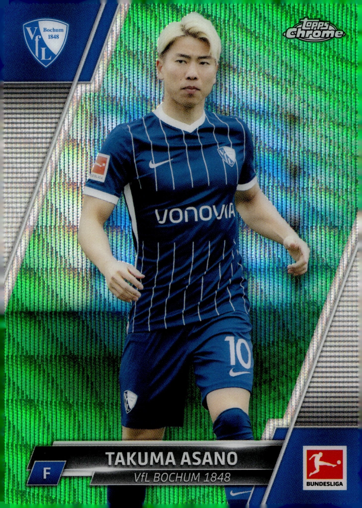 Takuma Asano 2021 - 22 Topps Chrome Bundesliga Green Wave Refractor 73/99 #25 - Collector Store LLC